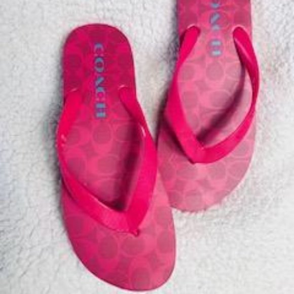 Coach Signature C Flip Flops - Picture 3 of 12